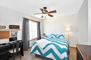 1318 Pembrooke Ln Waconia MN-large-016-DSC 0636-1500x997-72dpi