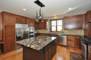 6114 Southview Ct Mound MN-large-007-DSC 0997-1500x997-72dpi