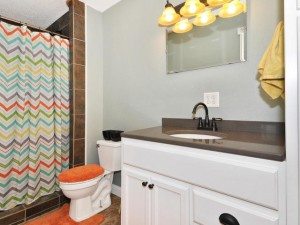 1104 Prairie Ridge Ln Lester-MLS_Size-021-DSC 0319-640x480-72dpi